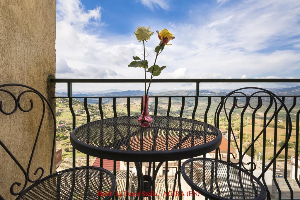 Casa Albergo La Terza Stella Agira Esterno foto