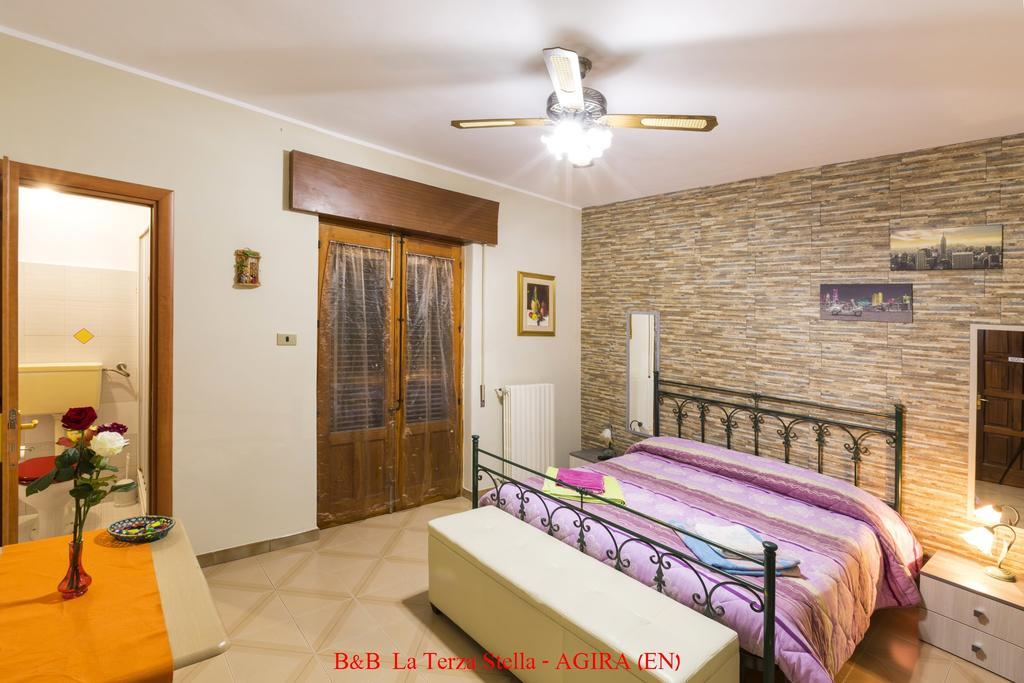 Casa Albergo La Terza Stella Agira Esterno foto