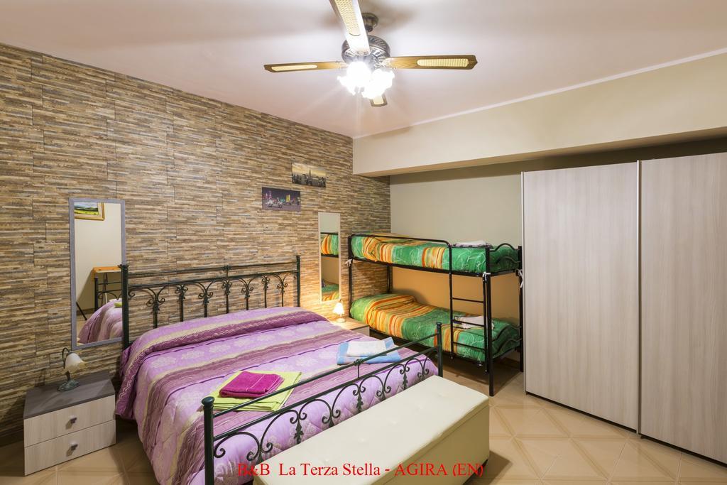 Casa Albergo La Terza Stella Agira Esterno foto